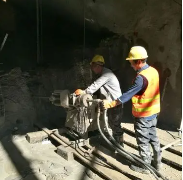 望谟水下抗分散灌浆料特点 水下不分散注浆料介绍