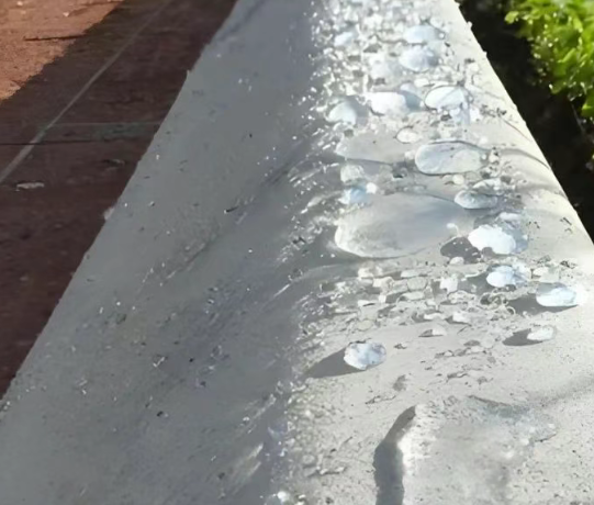 望谟硅烷浸渍涂料在混凝土保护中的应用